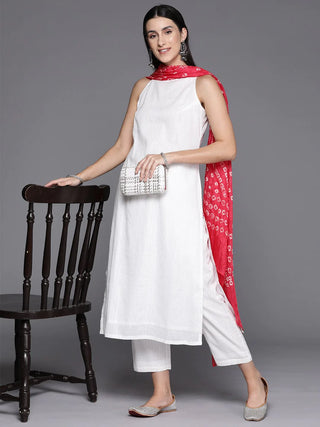 White Pure Cotton Kurta Set With Pink Silk Blend Printed Dupatta