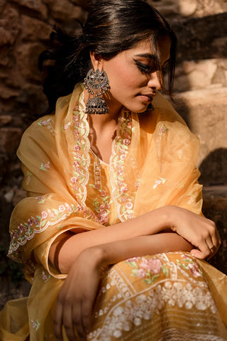 Yellow Embroidered Kurta Set With Chanderi Dupatta