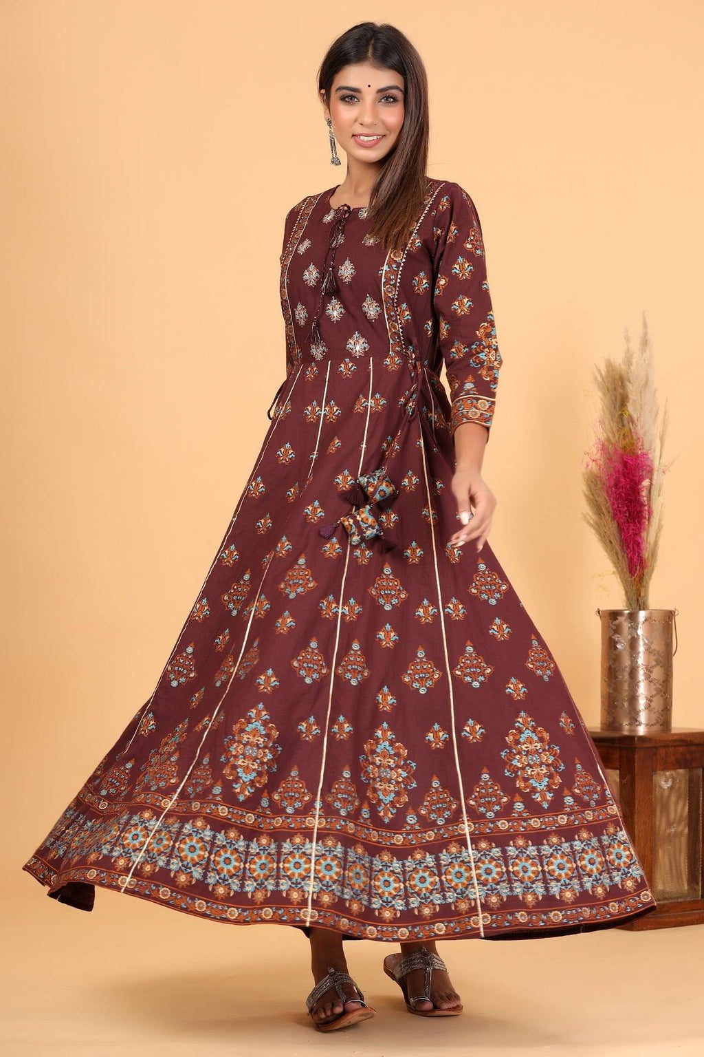 58-60 Minu Premium Cotton & Embrodary Printed Cotton Dress Material at Rs  489/piece in Kolkata
