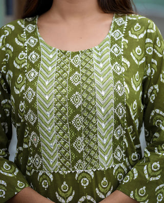 Cotton Green Floral Print Kurta Pant Set