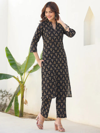 Black Cotton Floral Print Kurta Pant Set