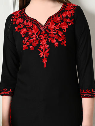 Blac Rayon Cotton Solid Short Kurta