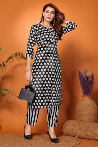 Black & White Viscose Printed & Embroidered Kurta Pant Set