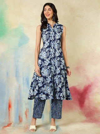 Blue Pure Cotton Sleeveless Floral Print Kurta Bottom Set