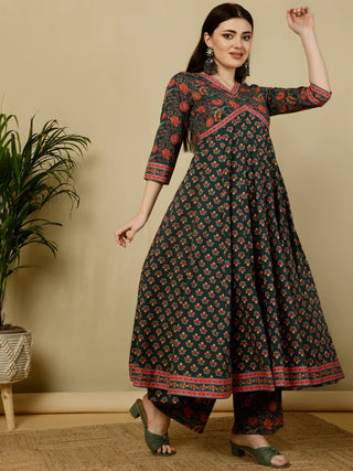 Green Pure Cotton Floral Print Anarkali Shape Suit Set with Dupatta