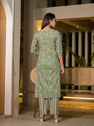 Green Cotton Floral Print Straight Shape Suit Set with Dupatta