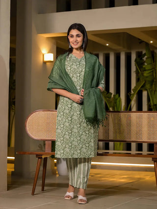 Green Cotton Floral Print Straight Shape Suit Set with Dupatta