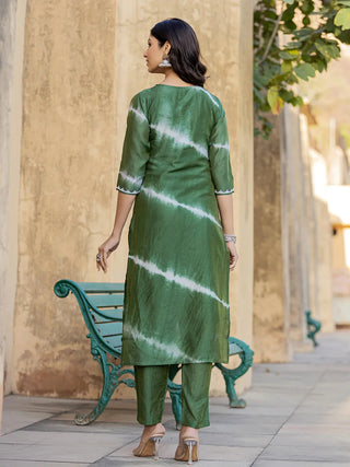 Green Silk Blend Tie Dye Leheriya Straight Cut Kurta Trouser Set