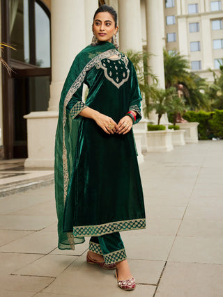 Green Velvet Embroidered Straight Shape Suit Set with Organza Dupatta