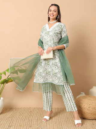 Green Cotton Printed & Lace Detailing Straight Shape Suit Set with Organza Dupatta