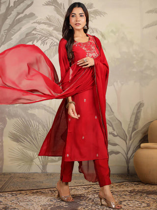 Maroon Chanderi Embroidered Suit et with Chiffon Dupatta