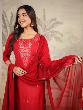 Maroon Chanderi Embroidered Suit et with Chiffon Dupatta