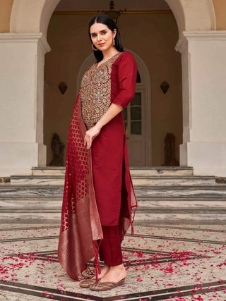 Maroon Silk Blend Zari Embroidered Straight Shape Suit Set with Art Silk Dupatta