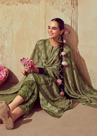 Green Muslin Digital Printed & Embroidered Suit Set with Chinon Dupatta