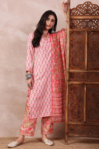 Pink Rayon Blend Floral Print Straight Shape Suit Set with Dupatta