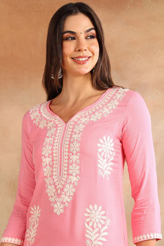 Pink & White Viscose Rayon Floral Embroidered Chikankari Detailing Straight Shape Kurta