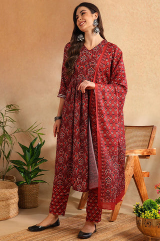 Red Rayon Blend Floral Print A Line Suit Set with Dupatta