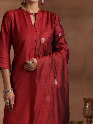 Solid Red Cotton Straight Shape Suit Set with Dupatta