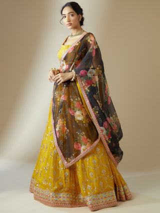 Yellow Georgette Zari Embroidered Lehenga Choli Set with Organza Dupatta