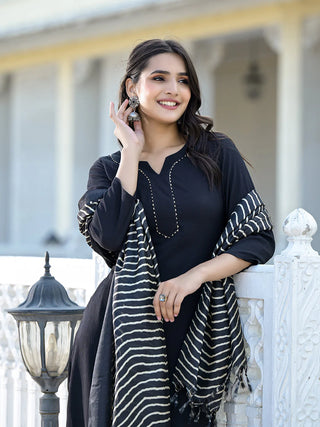 Black Silk Blend Solid Suit Set with Printed Dupatta