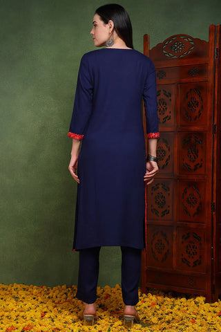 Blue Viscose Rayon Floral Embroidered Chikankari Detailing Straight Shape Kurta