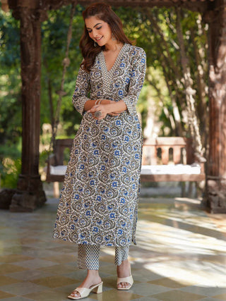 Cream Pure Cotton Floral Printed Kurta Bottom Set