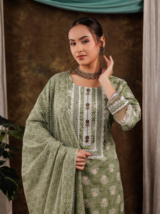 Green Cotton Ethnic Motif & Lace Detailing Straight Shape Suit Set with Voile Dupatta