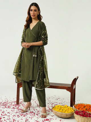 Green Silk Blend Suit Set with Embroidered Dupatta