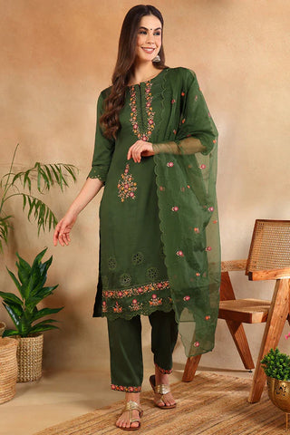 Green Silk Blend Embroidered Straight Shape Suit Set with Organza Dupatta