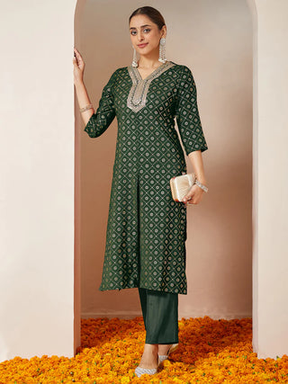 Green Chanderi Silk Blend Yoke Embroidered Front Slit Kurta Bottom Set
