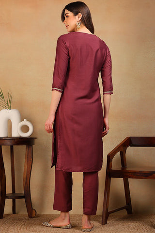 Maroon Silk Blend Solid Floral Embroidered Straight Cut Kurta