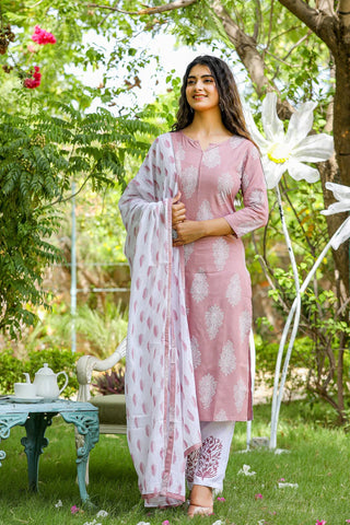 Mauve & Off-White Rayon Ethnic Motif Print Straight Shape Suit Set with Voile Dupatta