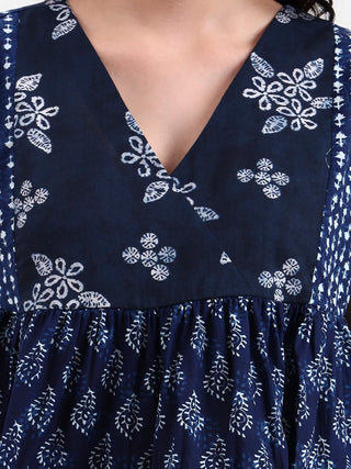 Cotton Navy Blue Printed Sleeveless top