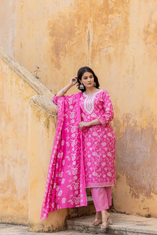 Pink Cotton Blend Printed Suit Set with Dupatta