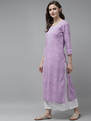 Lavender Rayon Leheriya Print & Embroidered Straight Cut Kurta