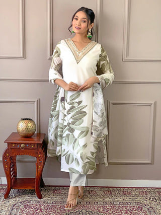 White French Crepe Embroidered & Printed Kurta with Rayon Bottom Teamed with Organza Dupatta