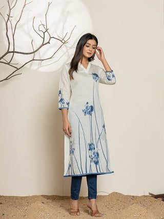 White Silk Blend Digital Floral Printed Kurta