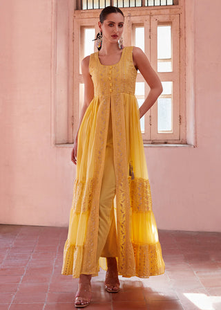 Yellow Georgette Zari Embroidered Front Slit Suit Set with Net Dupatta