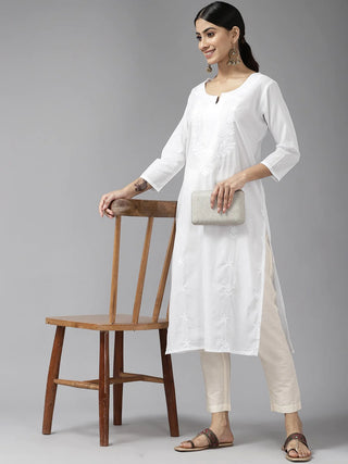 White Cotton Embroidered Chikankari Kurta