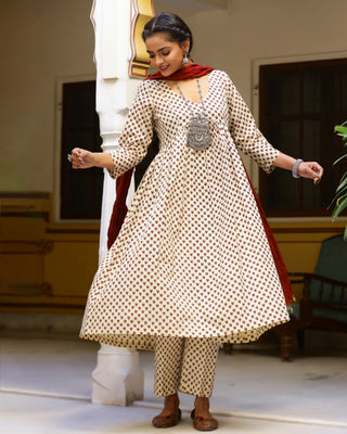 Cotton Cream & Red Printed Kurta Pant Set with Mulmul Dupatta - Ria Fashions