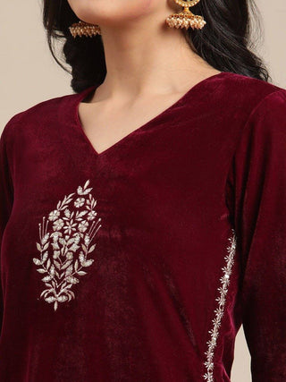 Maroon Embroidered Velvet Kurta Set - Ria Fashions