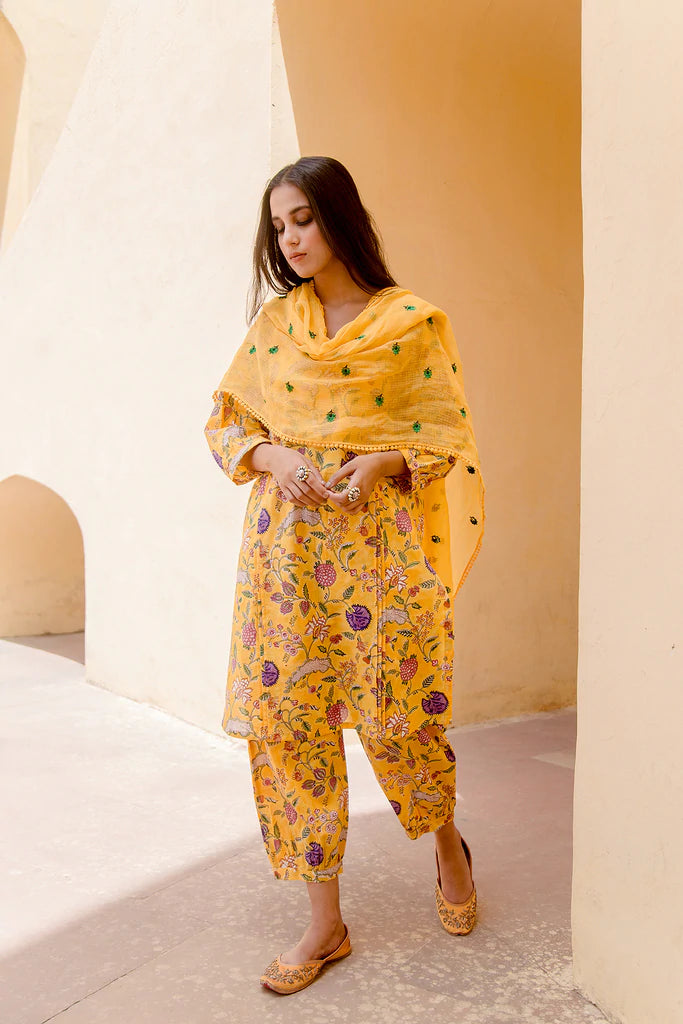 Cotton Yellow Printed Suit Set with Doriya Dupatta