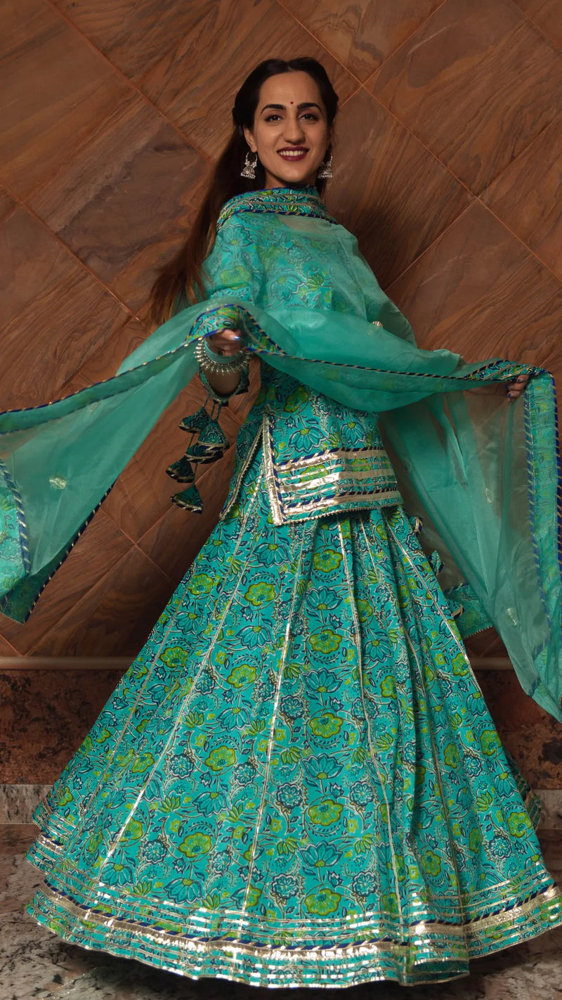 Cotton Green Printed Kurta Skirt Set with Organza Dupatta
