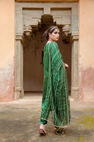 Green Satin Motif Embellished Suit Set with Organza Dupatta