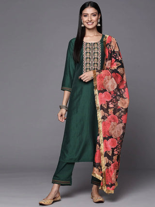 Green Silk Blend Floral Embroidered Suit Set with Organza Dupatta