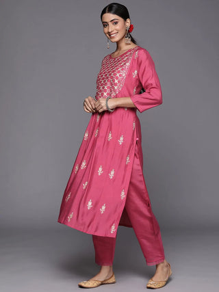 Pink Silk Blend Ethnic Motif Embroidered & Thread Detailing Suit St with Dupatta