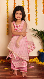 Pink Cotton Floral Print Suit Set with Soft Net Duptta