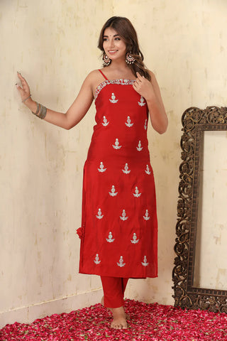 Red Silk Embroidered Sleeveless Suit Set with Dupatta
