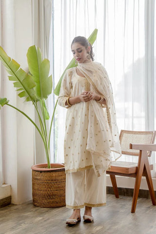 Cotton White Floral Embroidered Suit Set with Cotton Doriya Dupatta